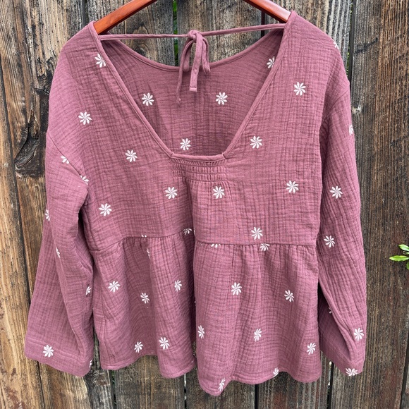 Madewell Gauzy Cotton Daisy Embroidered Peasant Blouse - Size M - Picture 2 of 4